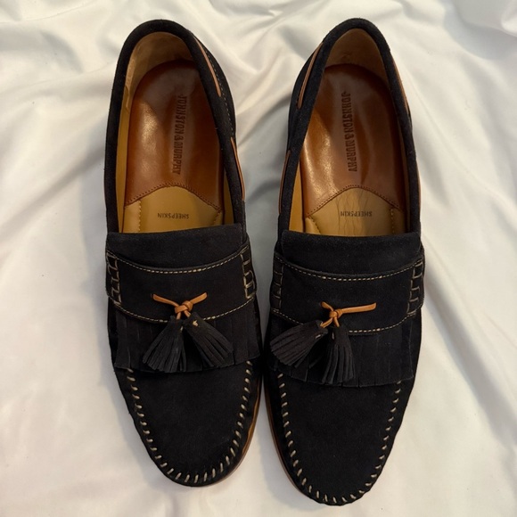 Like New Johnston & Murphy Navy Suede Tassel Kiltie Loafers